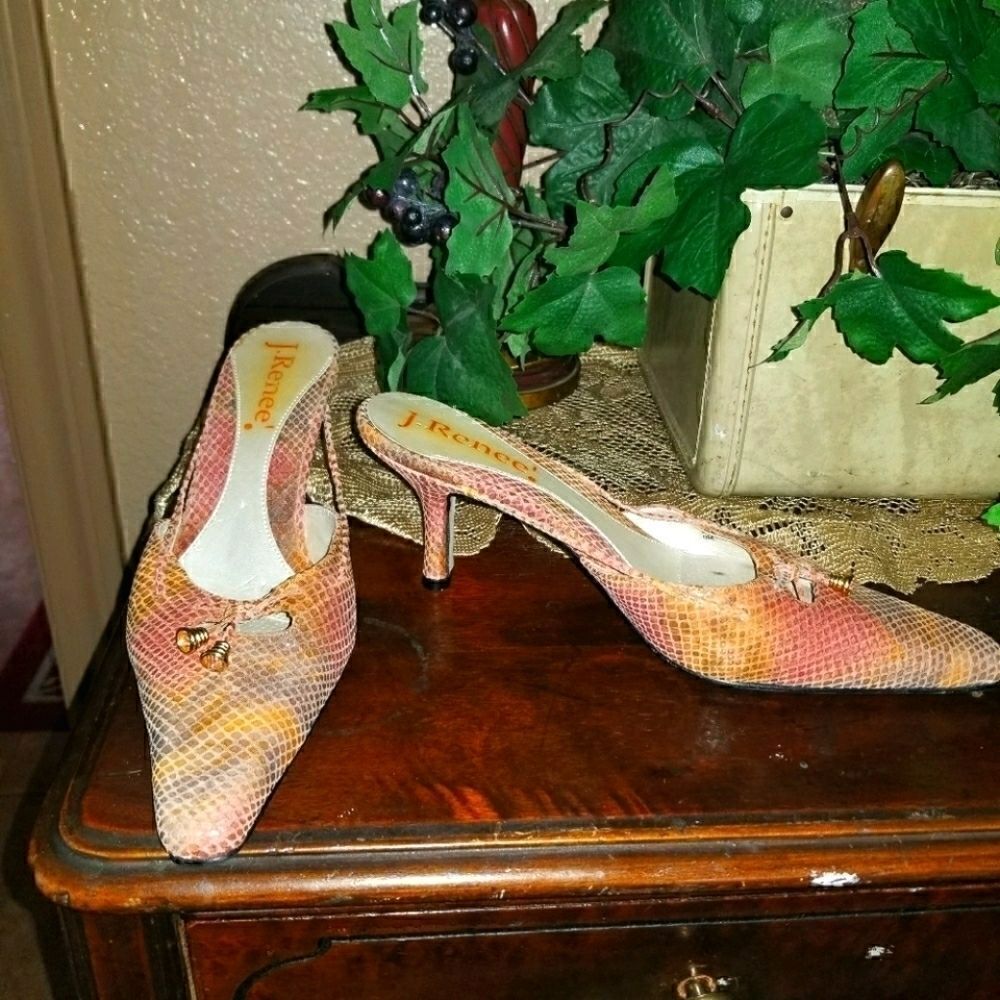 4@30.00 or 30.00 LADIES Designer Shoes by J RENEE S